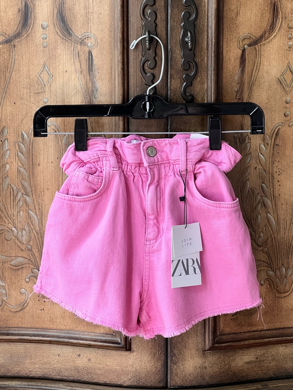 NWT ZARA girls Pink Paperbag High-Waist Denim Shorts Raw Hem Size 10